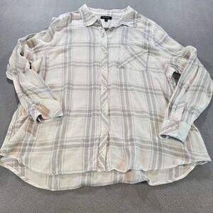 Well Worn Plaid Button Down Women XL Cream Gray Viscose Long Sleeve Pocket Shirt
